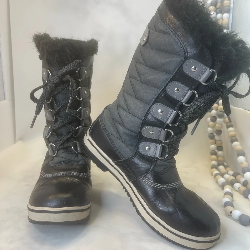 SOREL Youth waterproof Tofino II Boot Black Quarry size 3